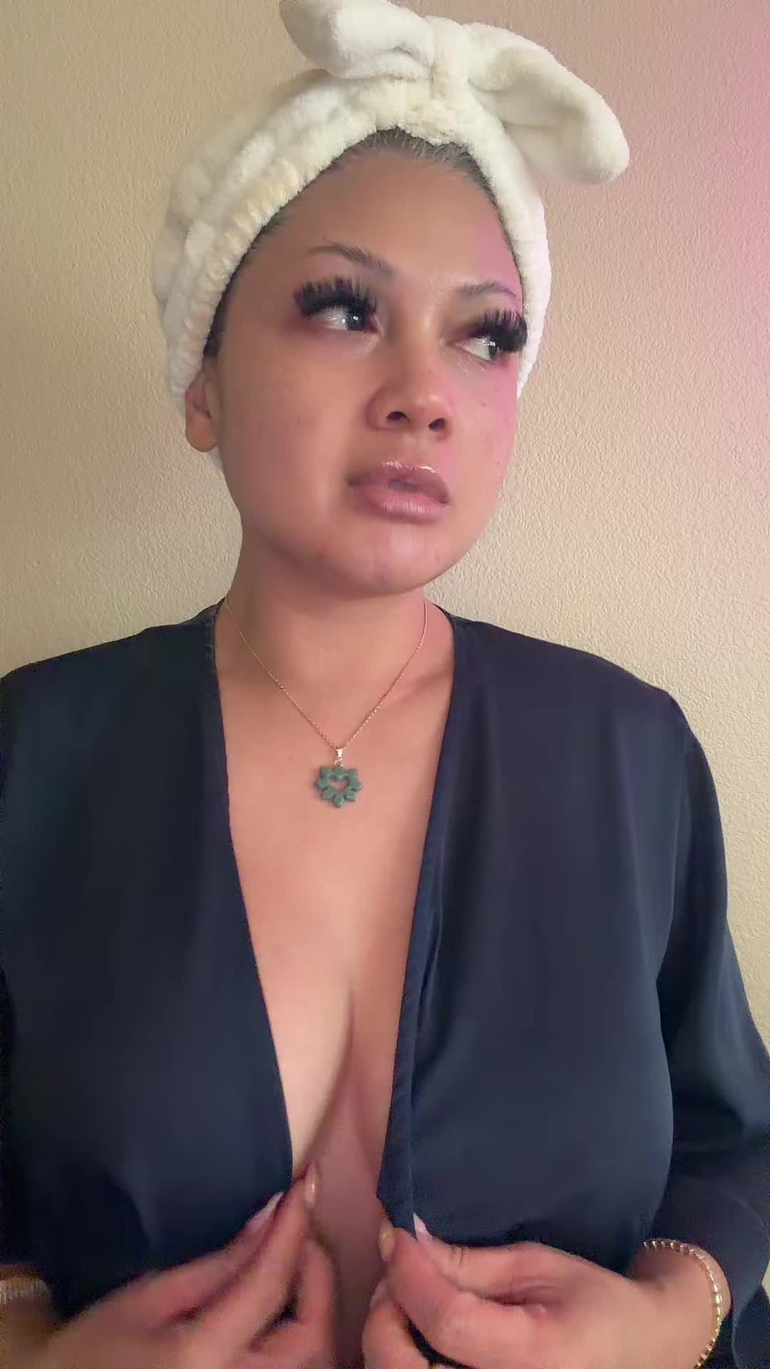 @J E N N N N N