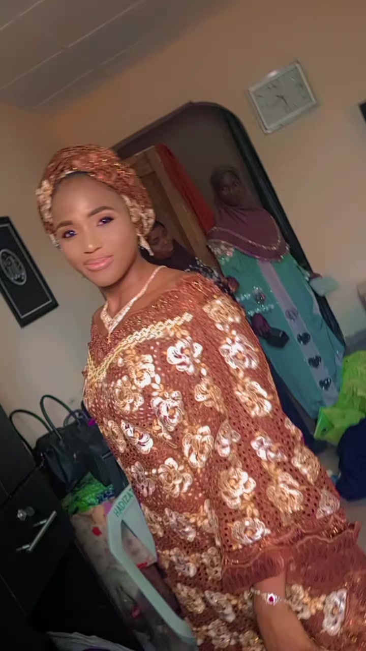 @kaffy bisola