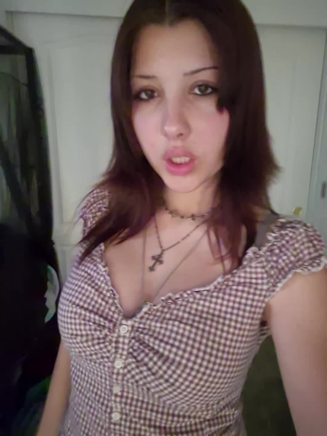 @🐇