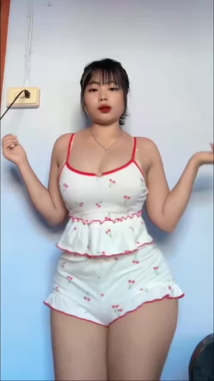 @𝑪𝒉𝒖𝒆🦋