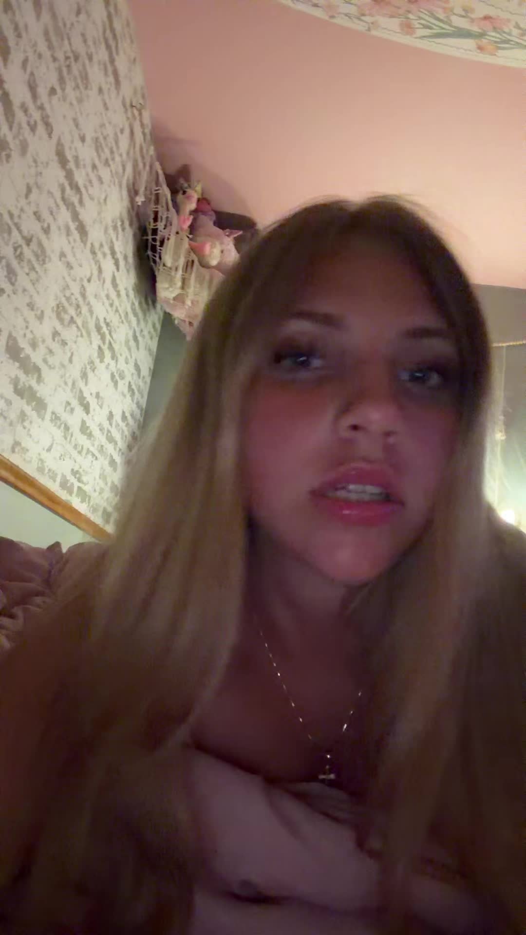 @lylaquinm_secret