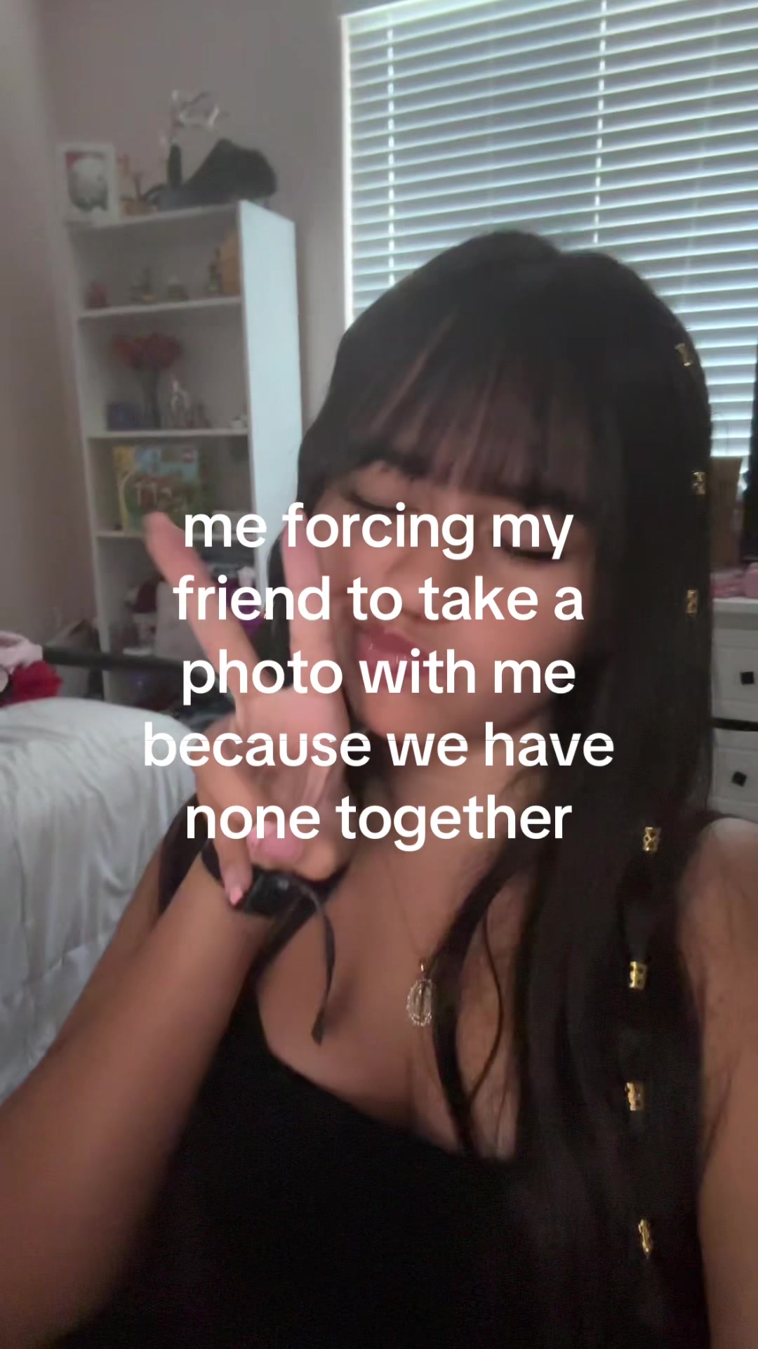 @🦄