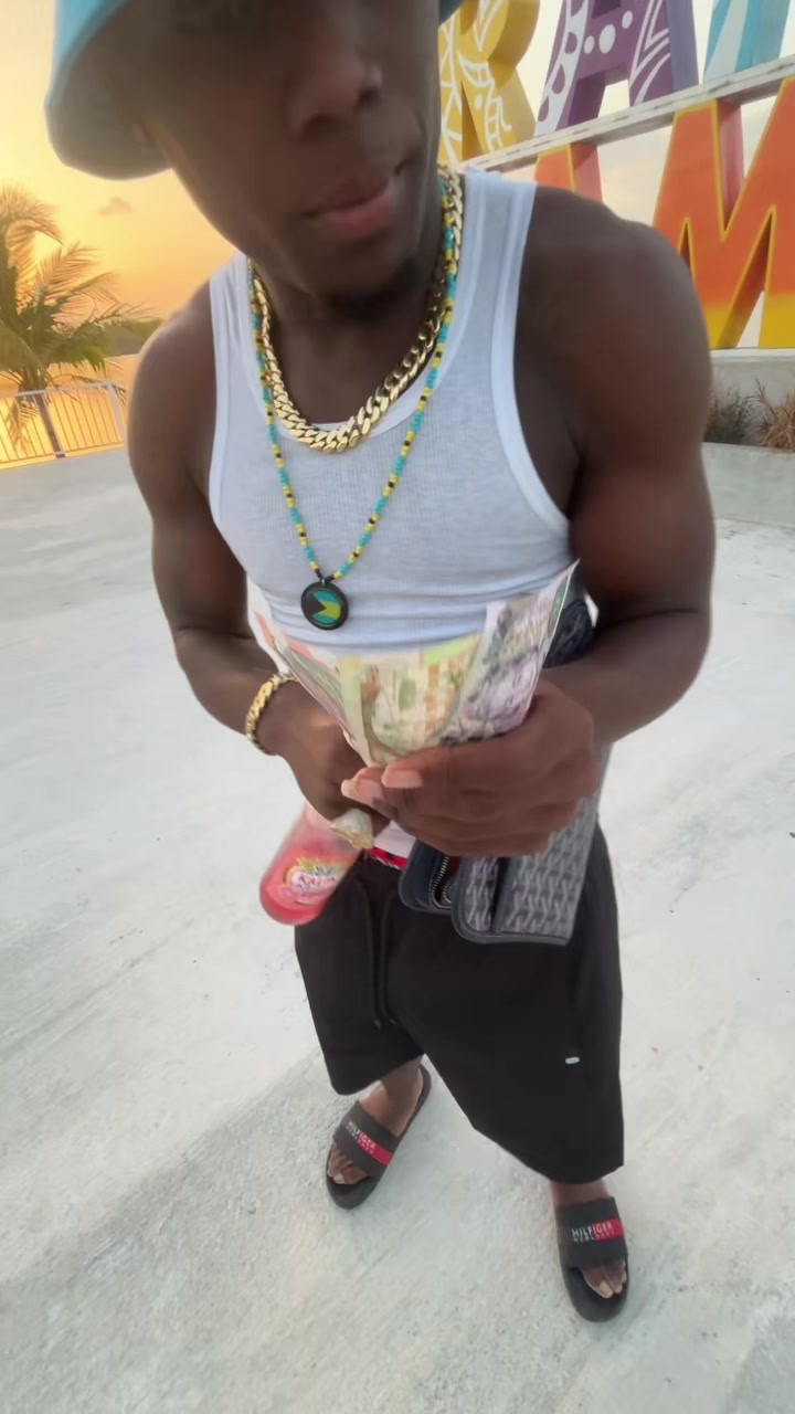 @FLAWDA🇧🇸