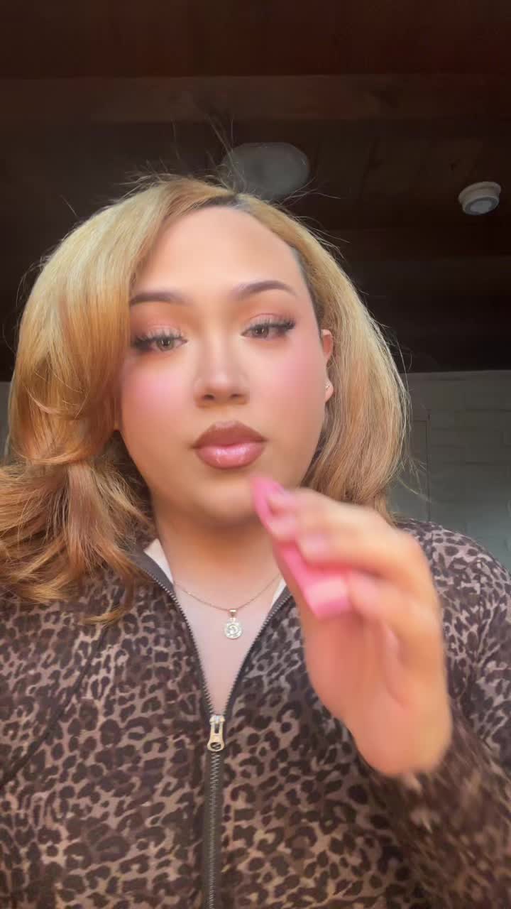 @certifiedlovergirl