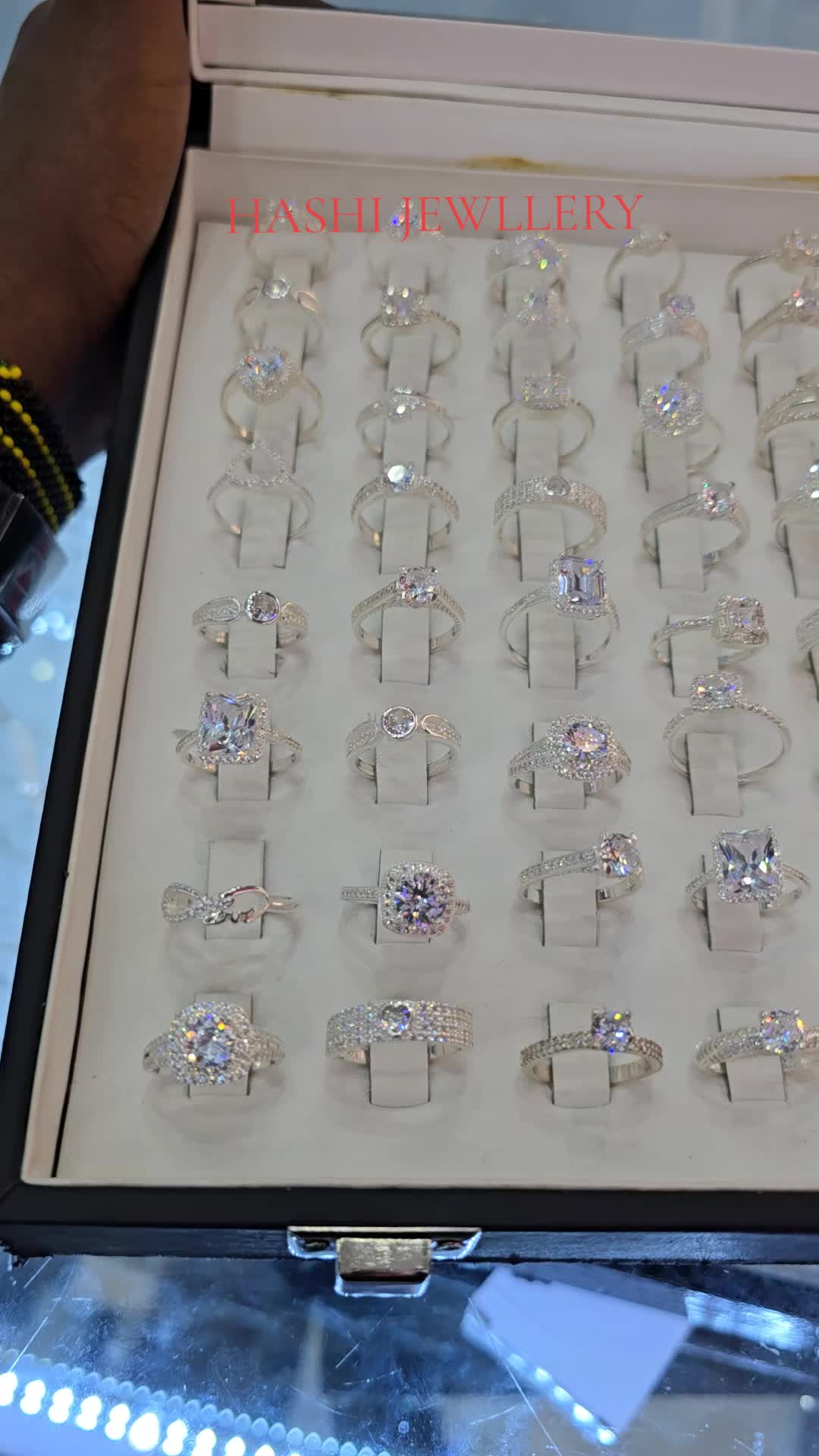 @HASHI JEWELLERY