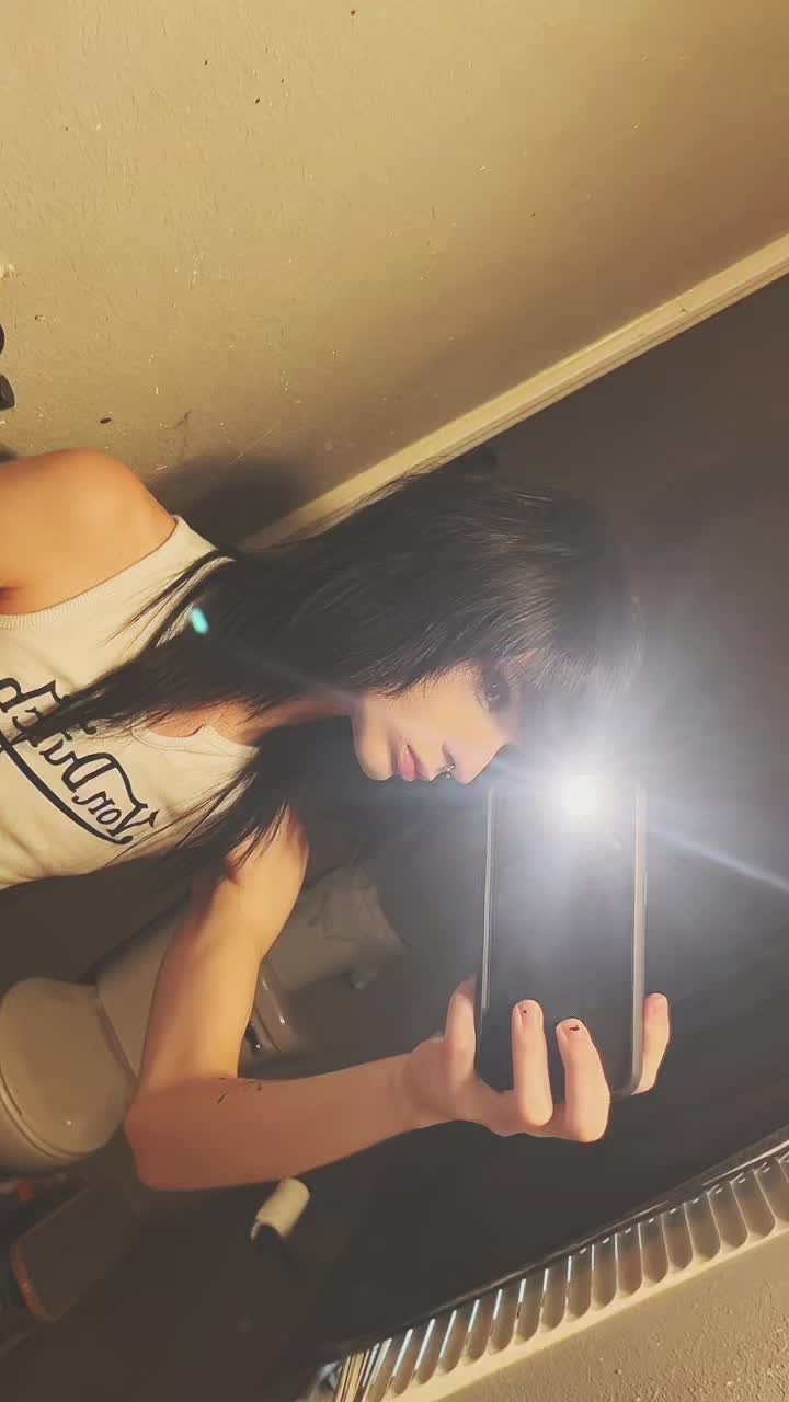 @waltz.moore
