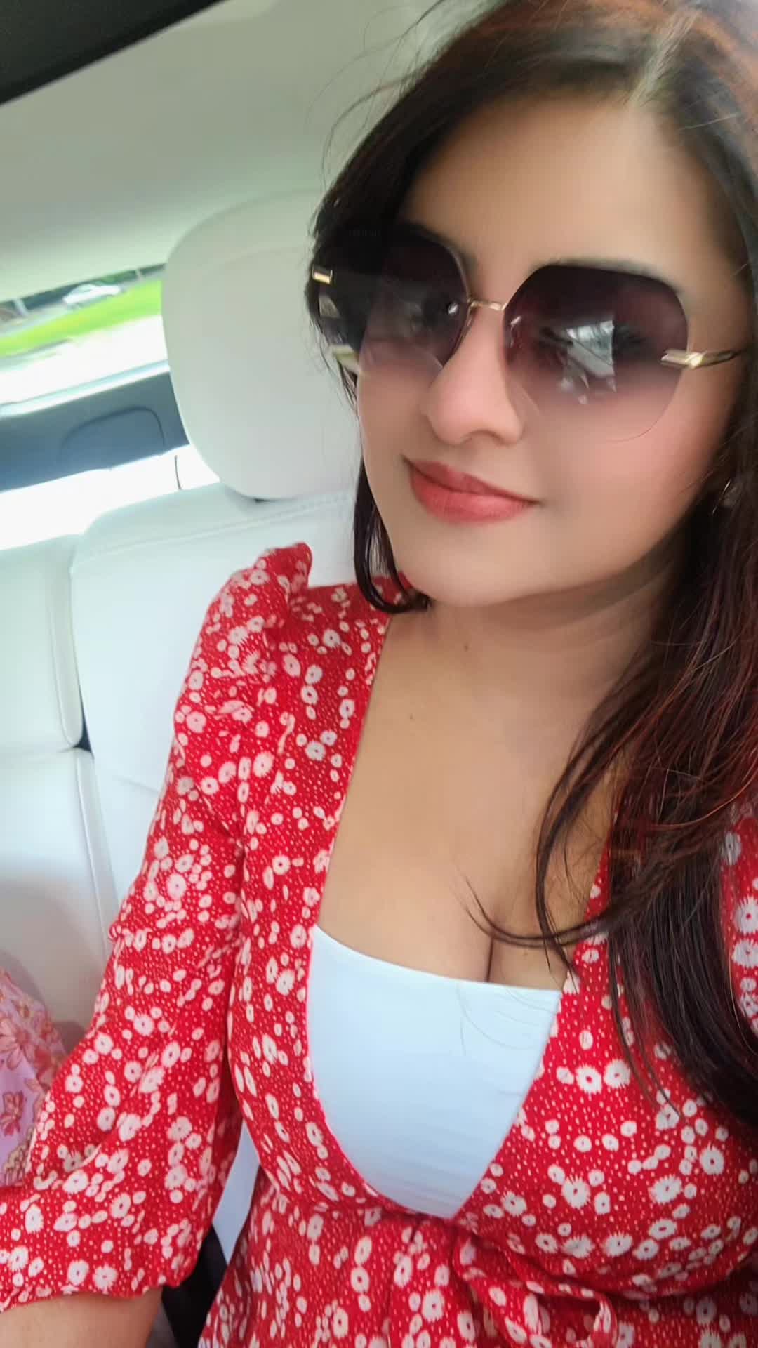 @ShwetaV