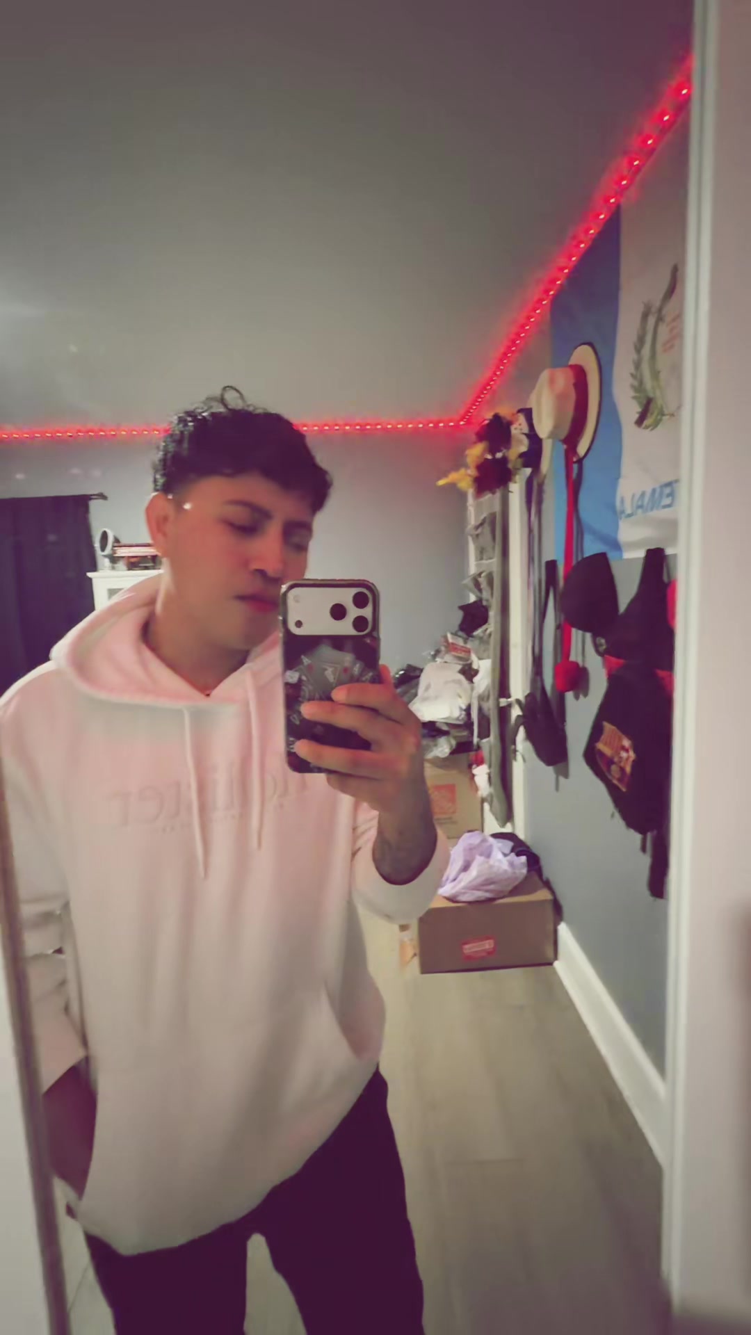 @JONHY_LOPEZ🍊🦂
