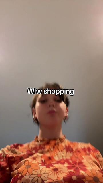 @𝐹𝒶𝓁𝓁𝓎𝓃 𝐿𝒶𝑅𝓊𝑒