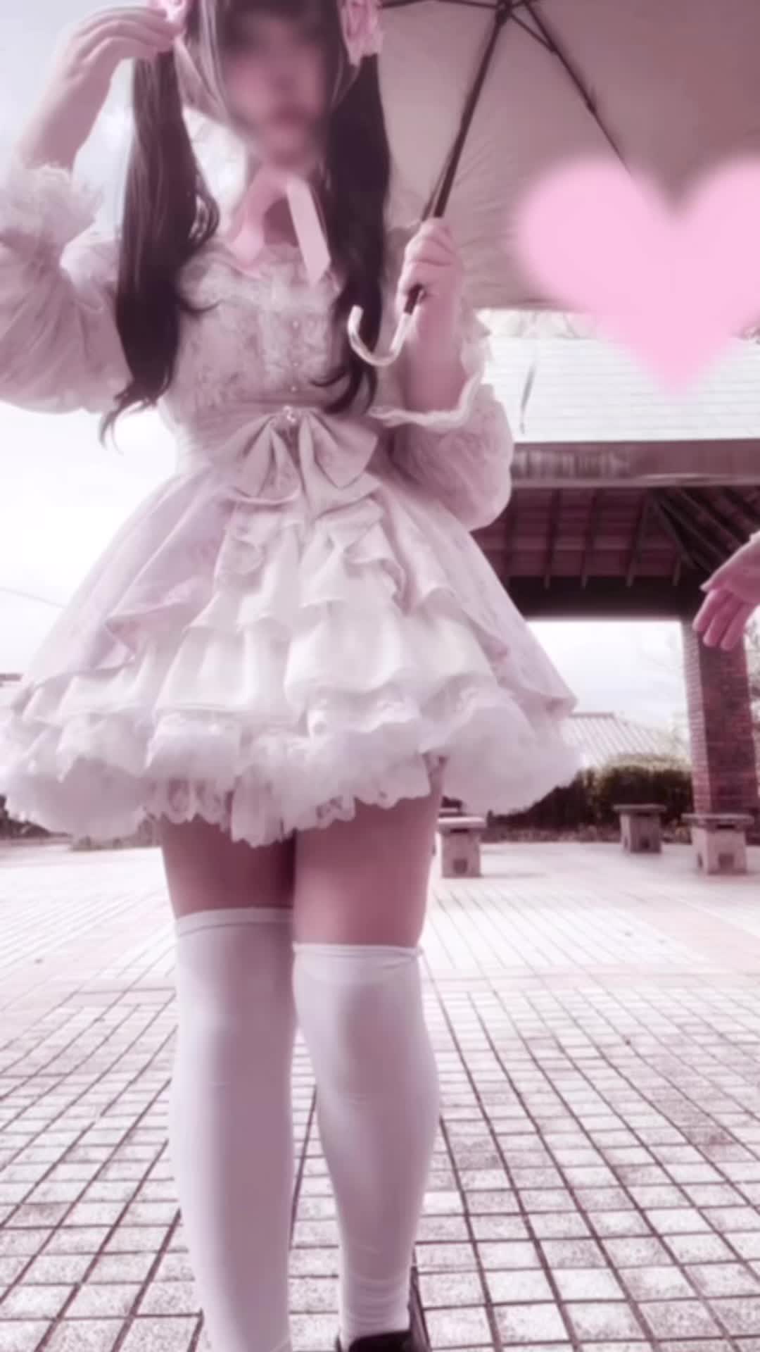 @ポメもちゃ〜ᶻ 𝗓 𐰁 · .