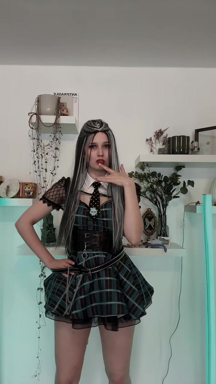 @RosaCosMultiverse