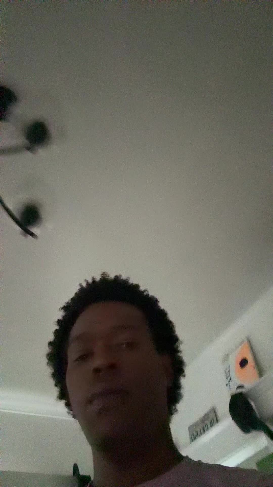 @datdamnangel