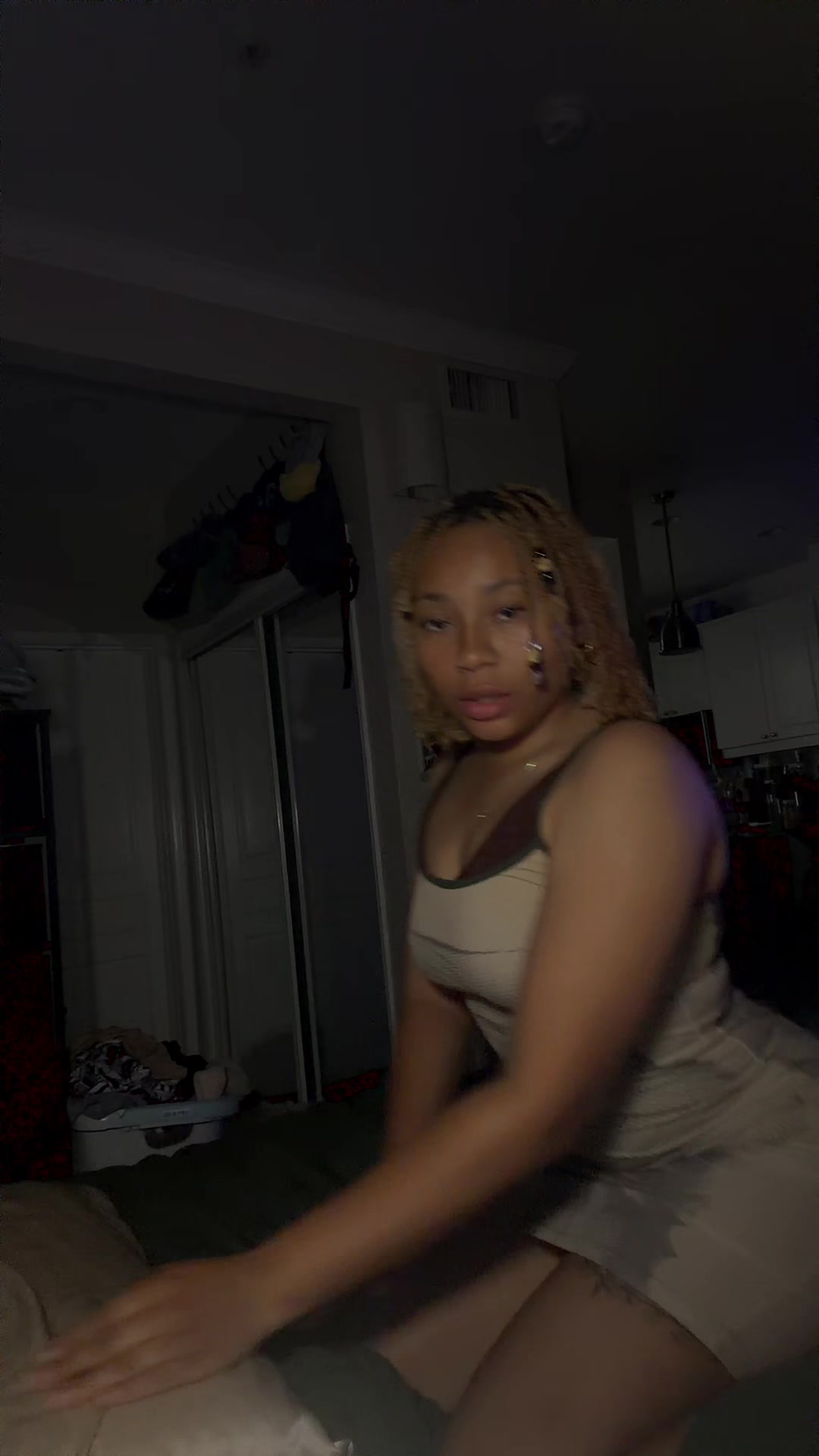@Sekquiree