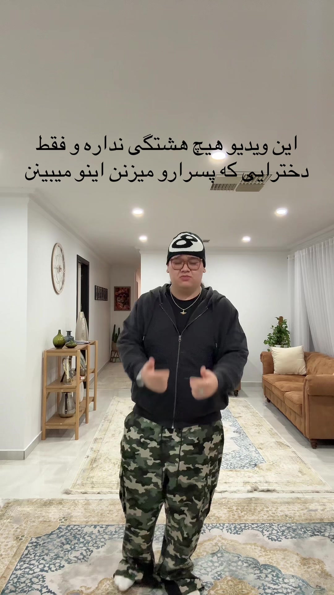 @mo3in
