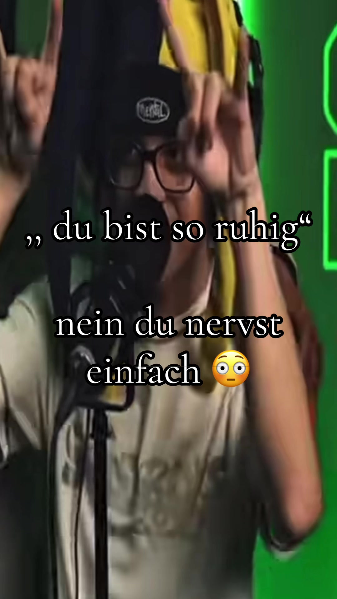 @⃟