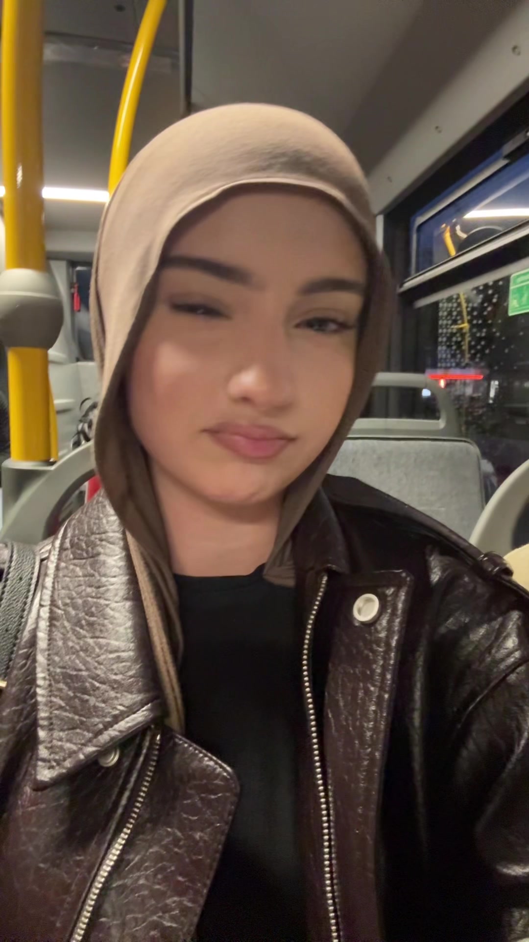 @𝐫𝐮𝐦'𝐛𝐞𝐤