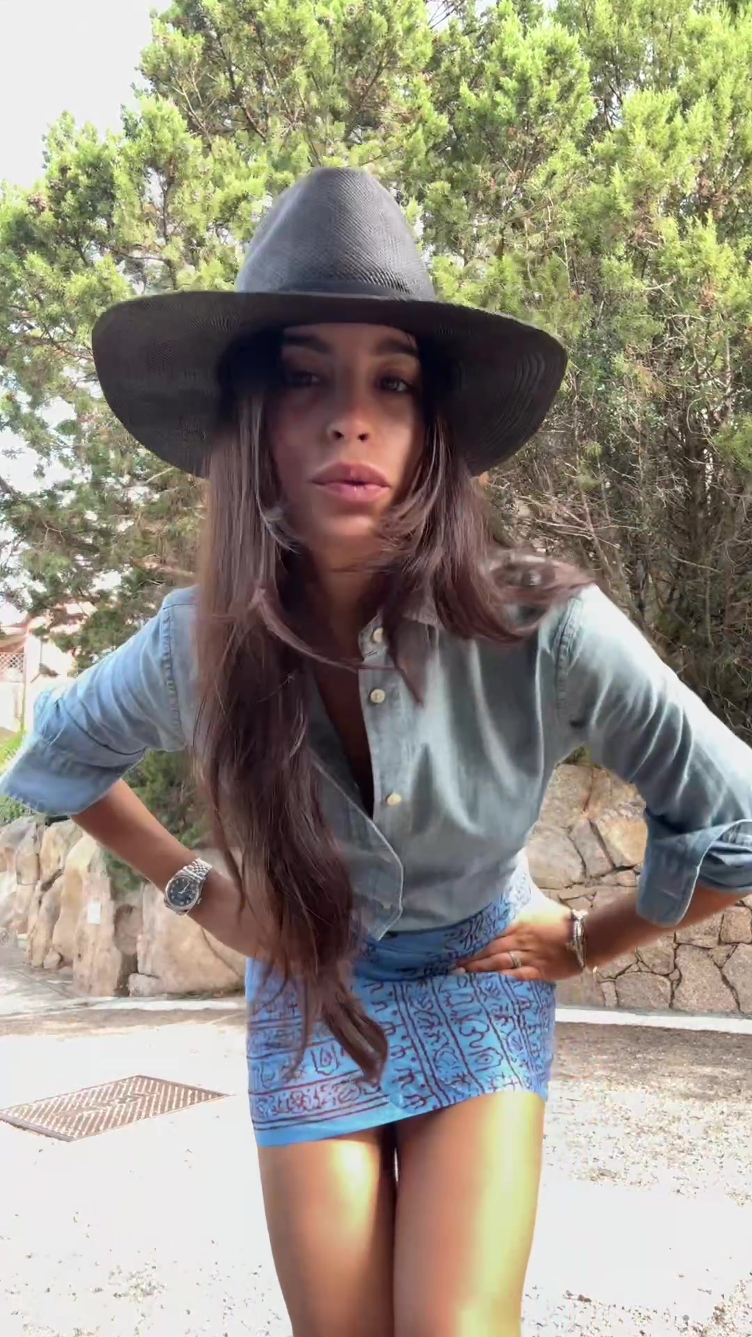 @LELE