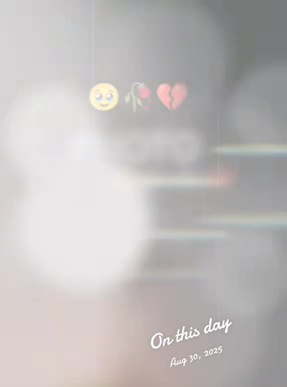 @:)S..>\🫀🖤:)