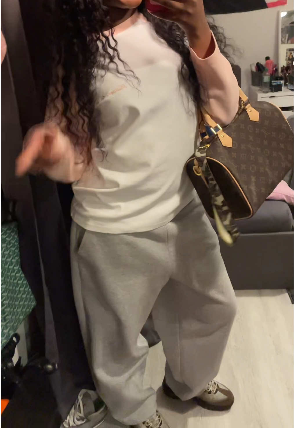 @Leezah