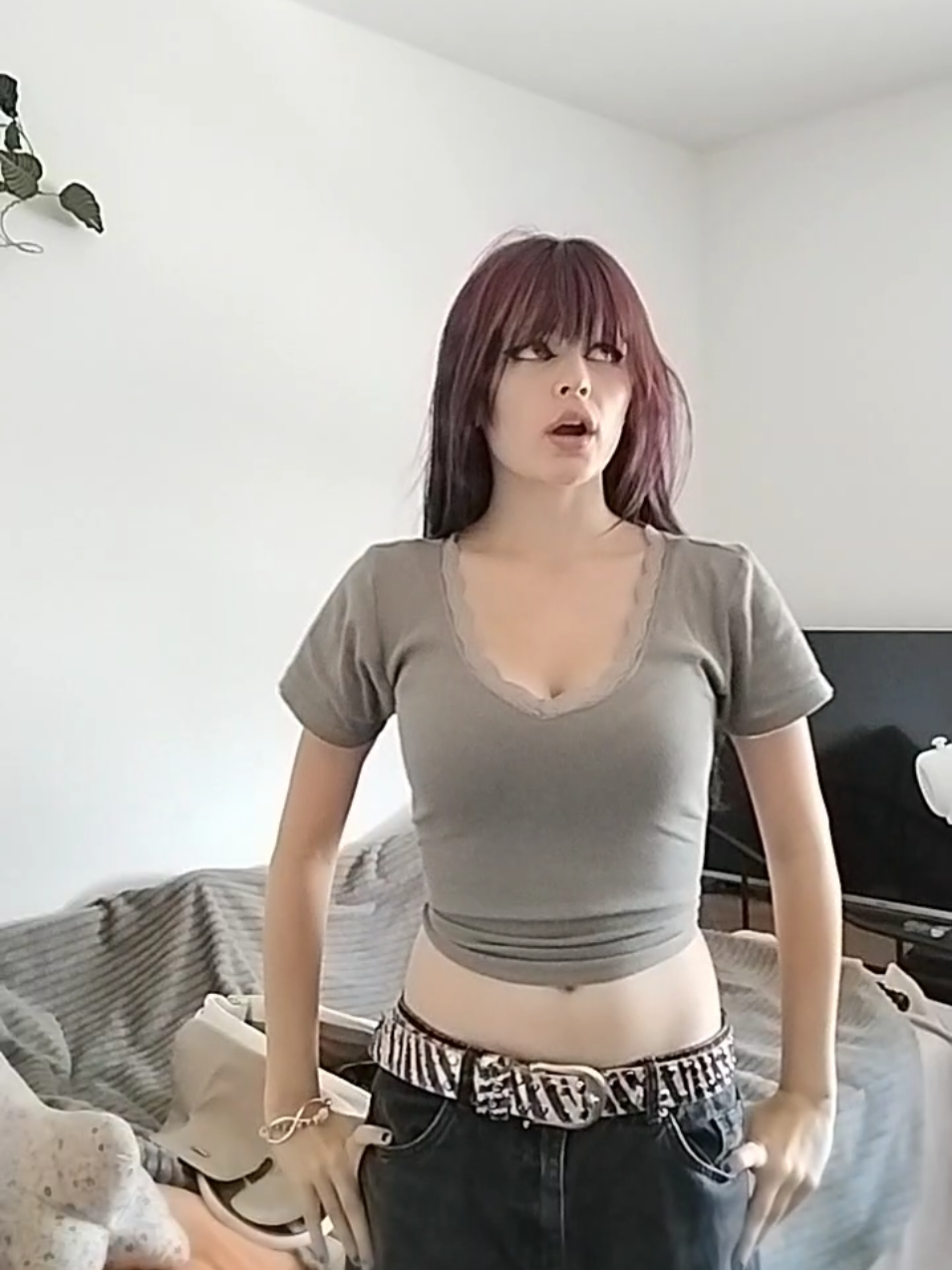 @𝔘𝔰𝔢𝔐𝔢