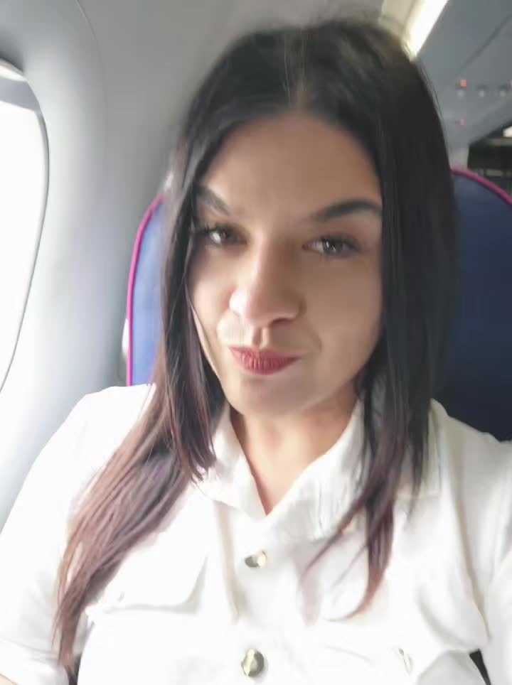 @Nela
