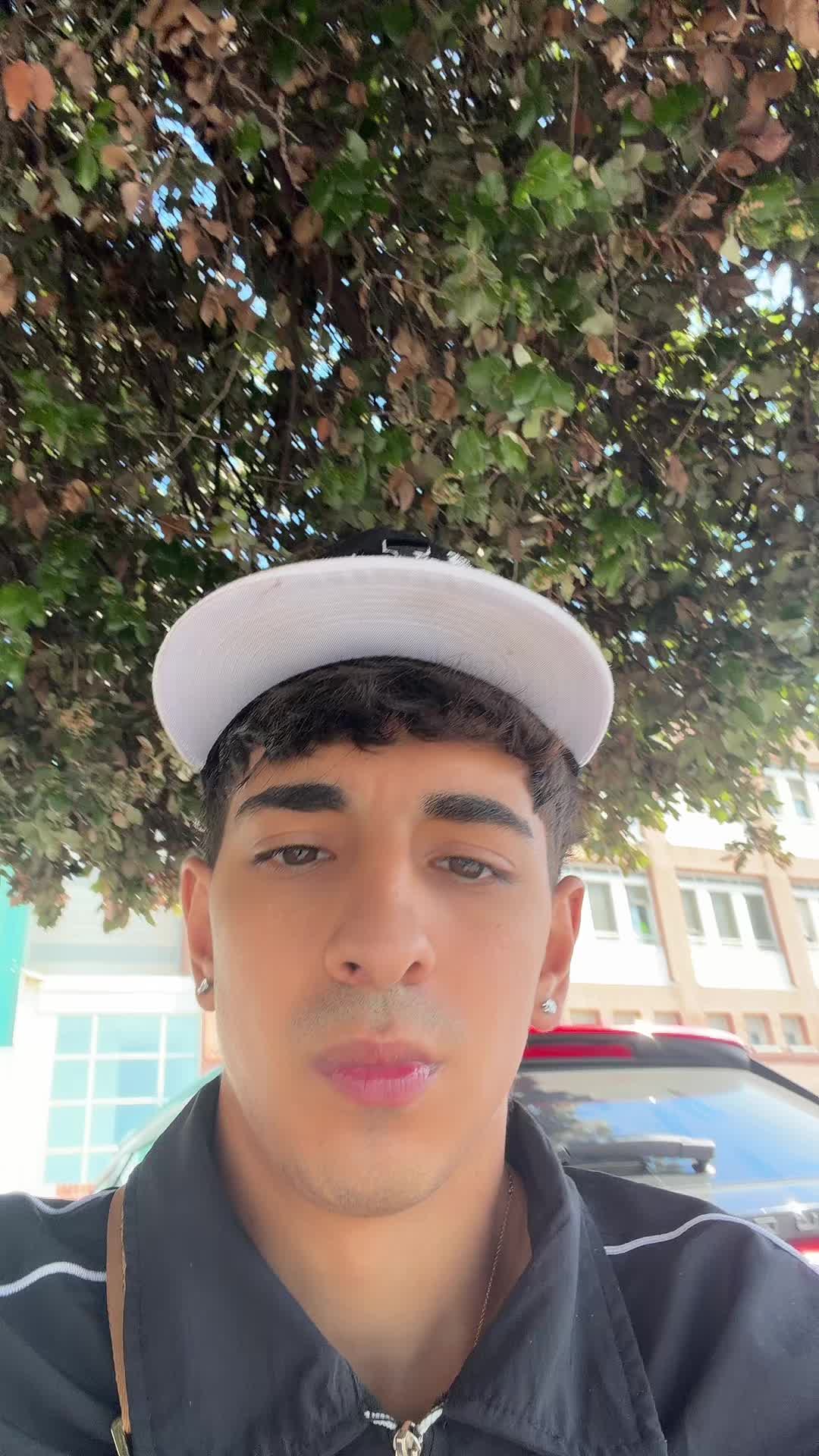 @Chrisss🌊