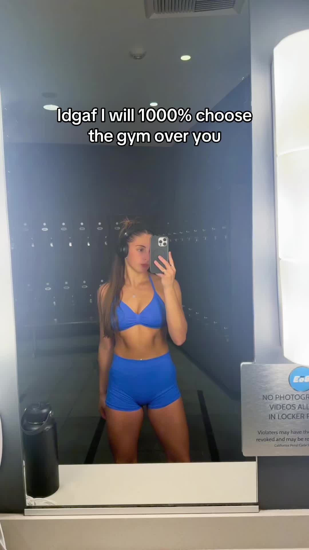 @Ma&euml;va