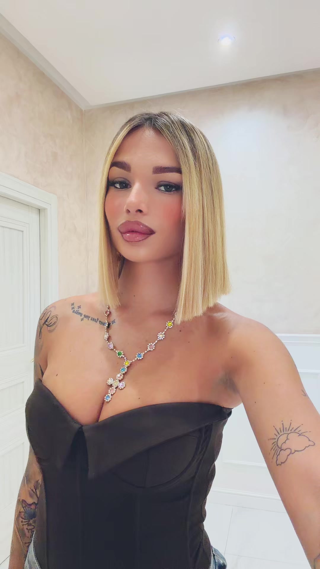 @Təodora🍒