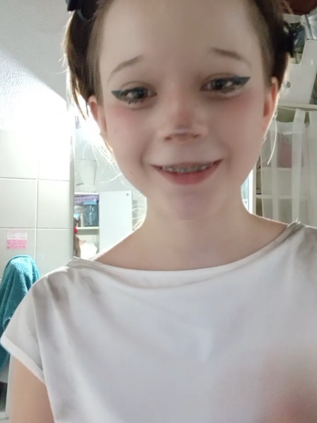 @Emiii