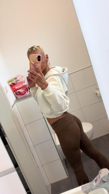 @steffy_kreuzer_