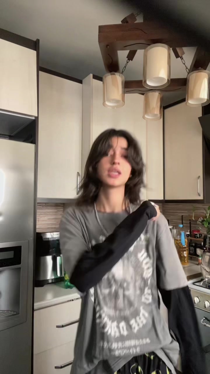 @elnaz