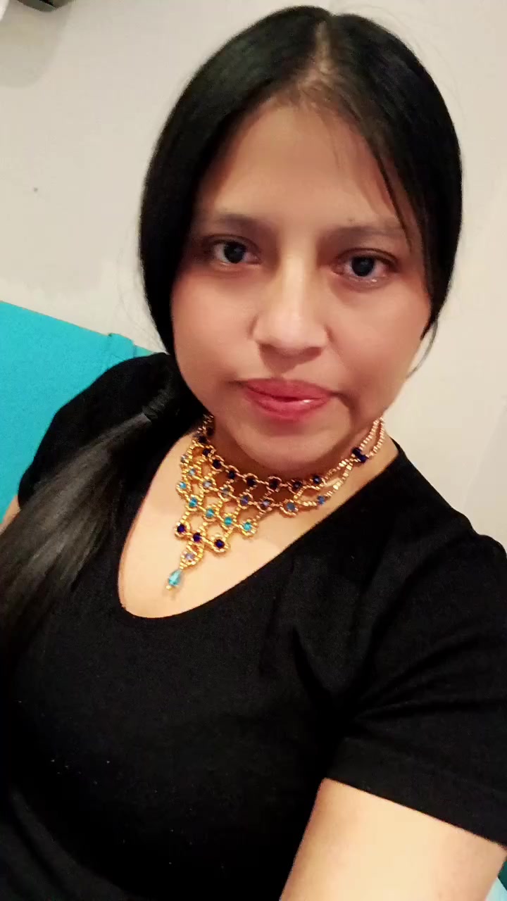 @Ilda Avila 🥰🦋"<.>
