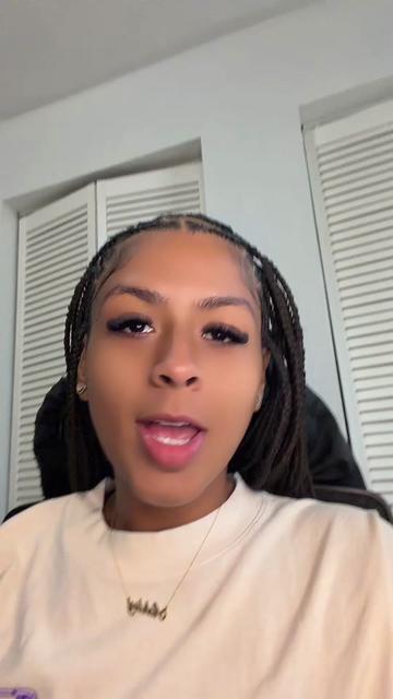 @LaRealAsh