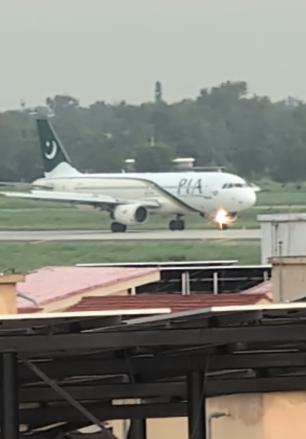 @LAHORE AIRPORT ✈️🛫