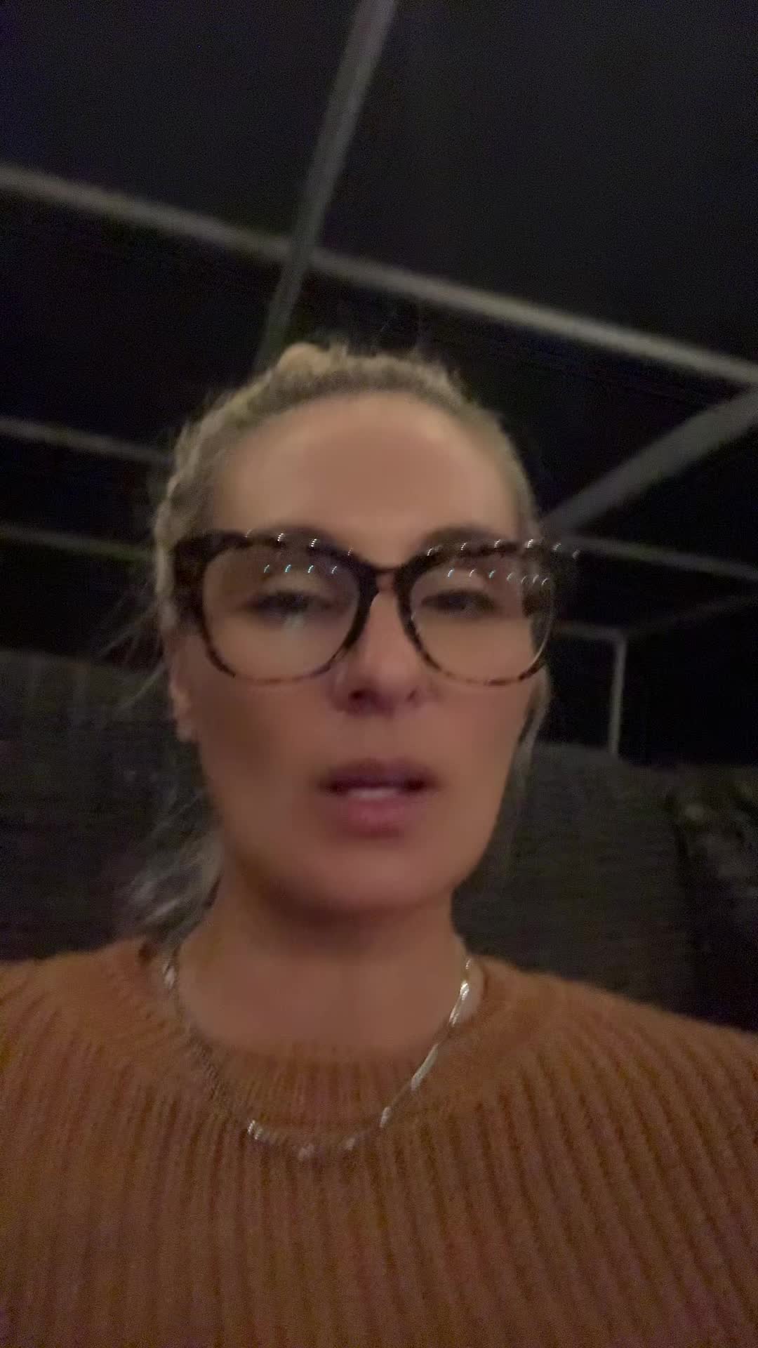 @Mandy_R