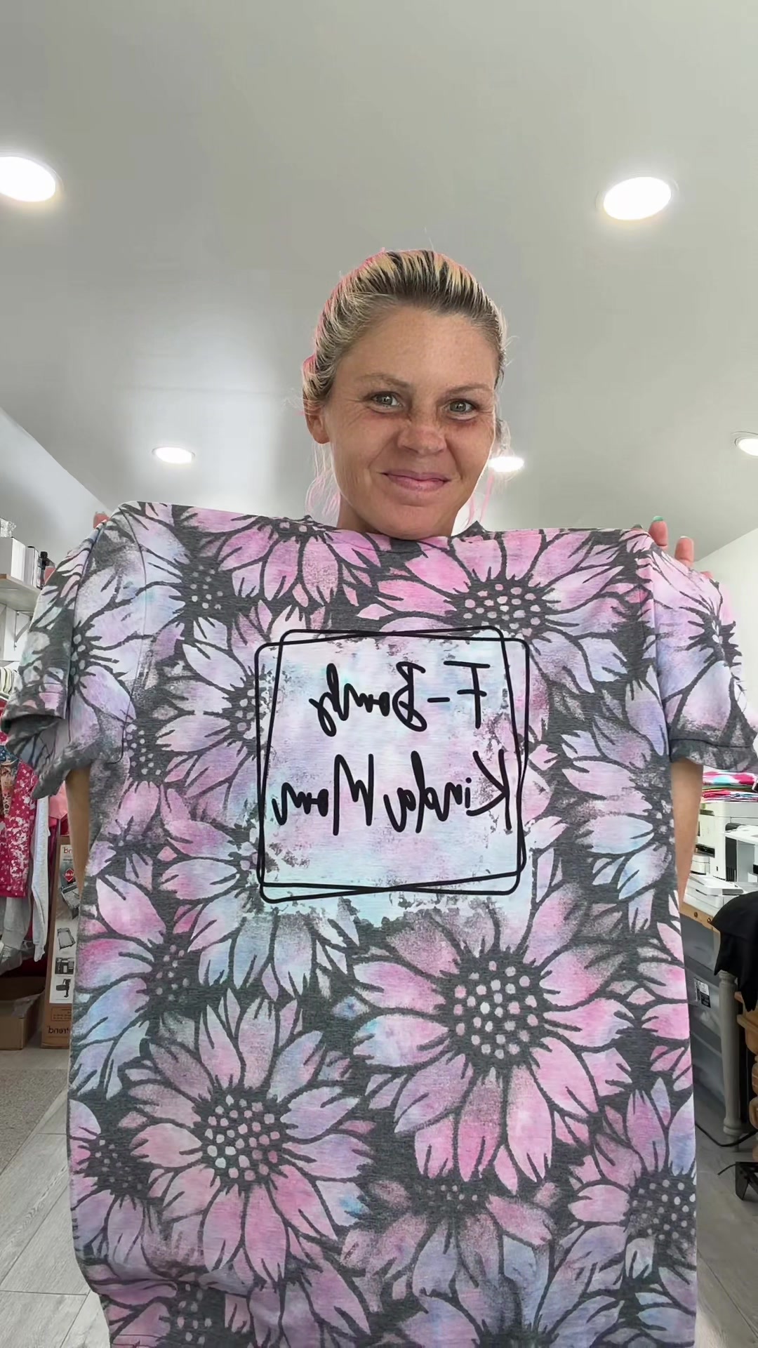@Trendy Momma Boutique