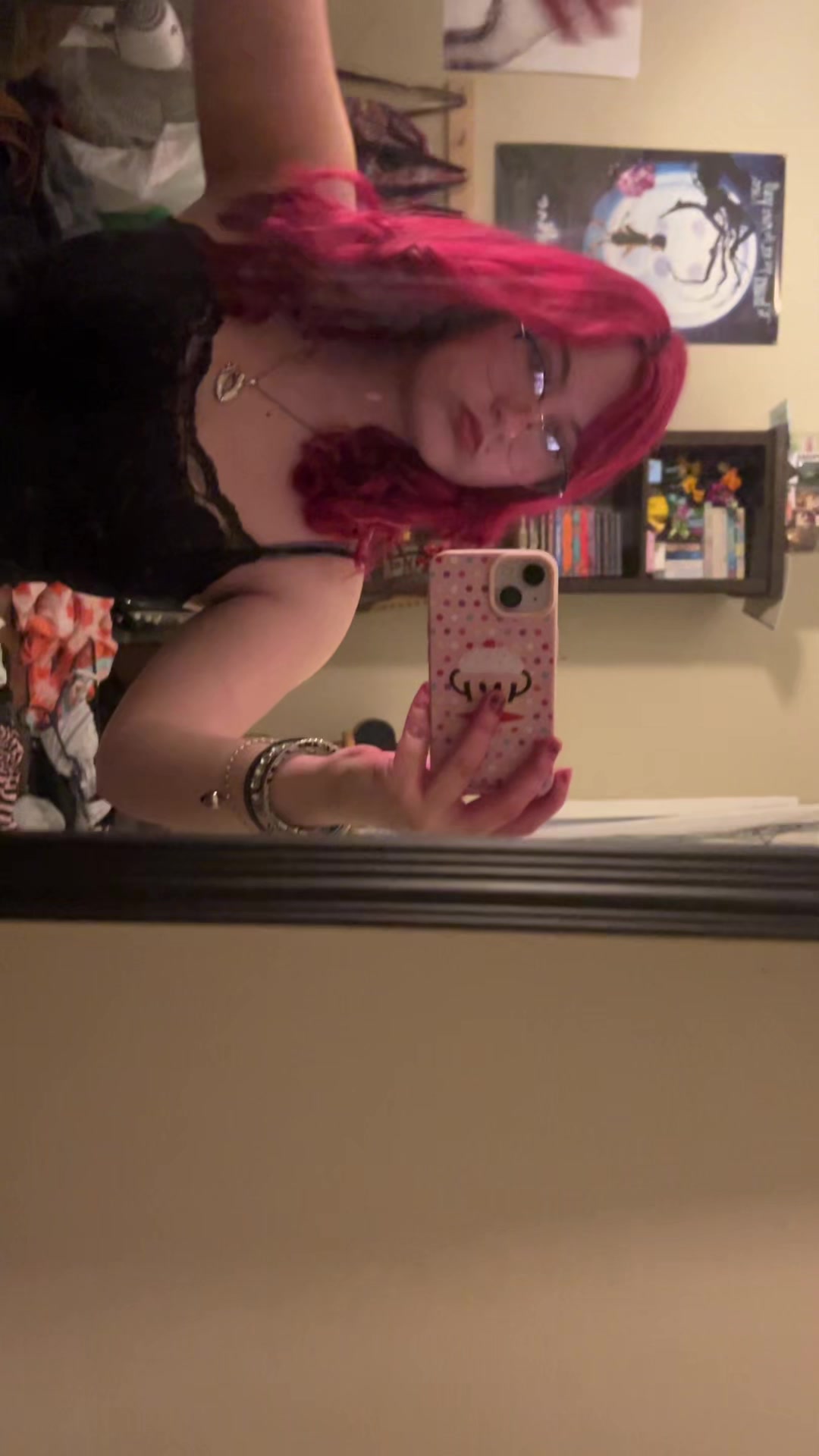 @ayralovespink