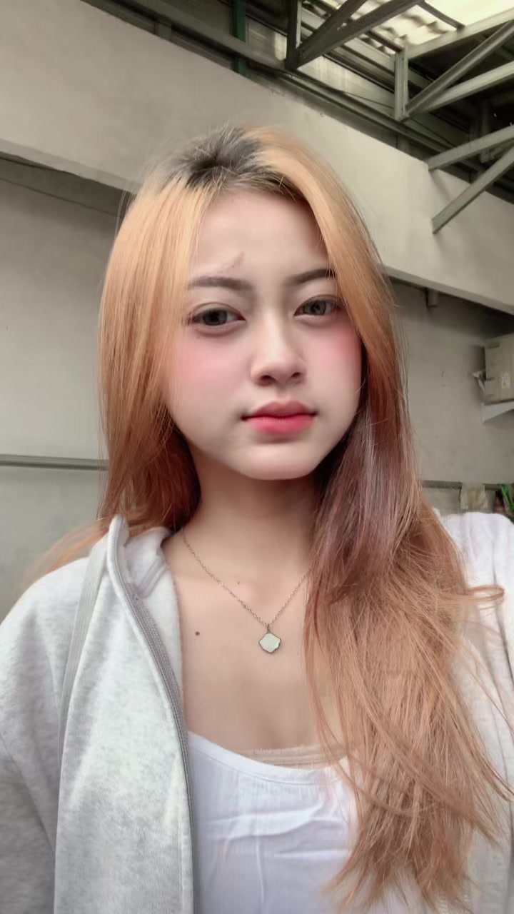 @𝒻𝒶𝓋𝒷𝓁𝑜𝓃𝒹𝒾𝑒