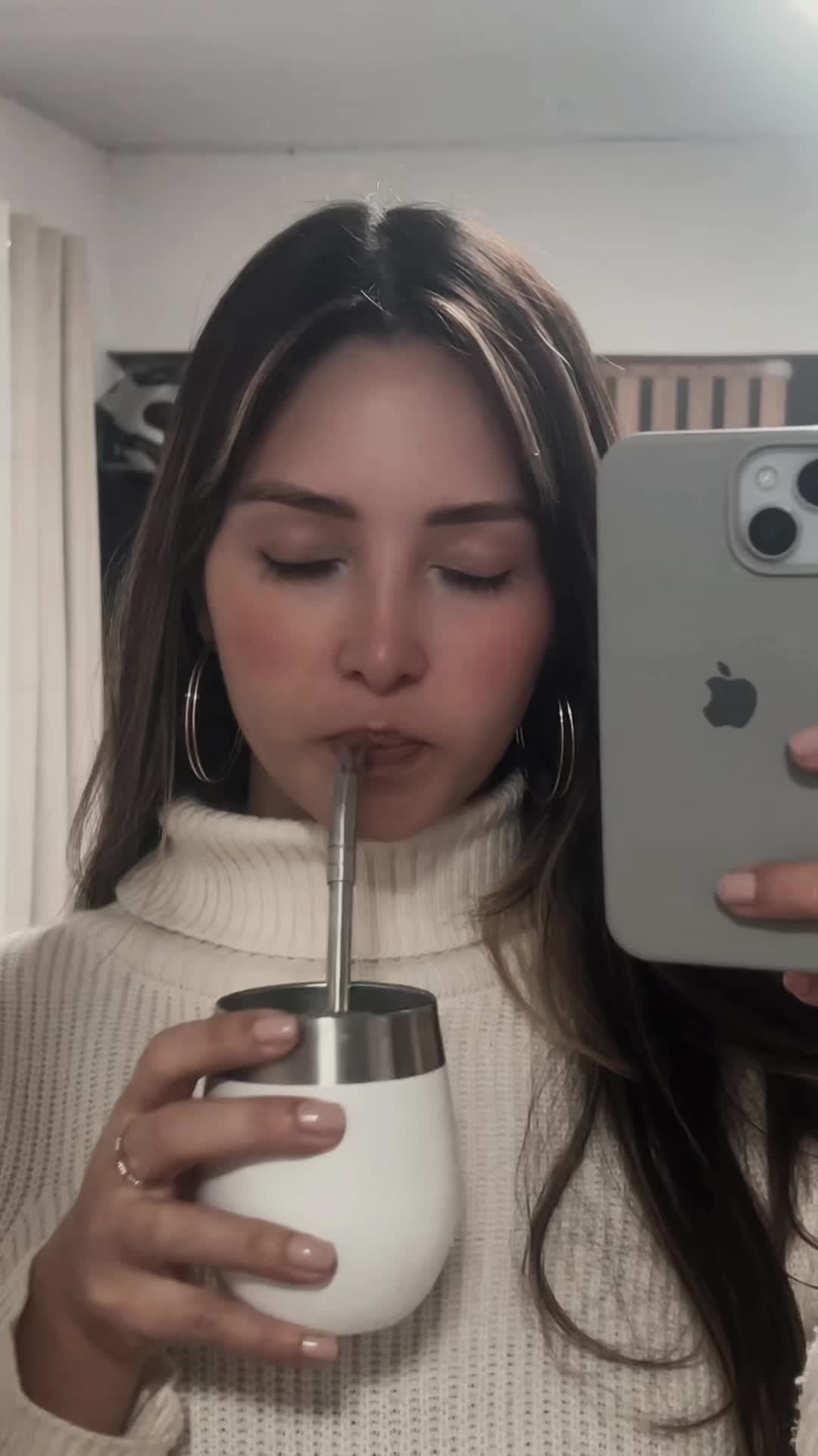 @MEL 🤍