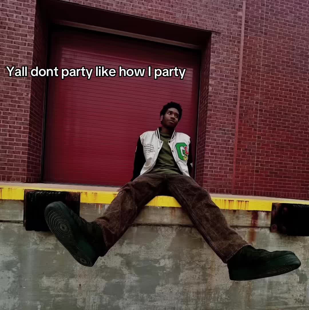 @CJ