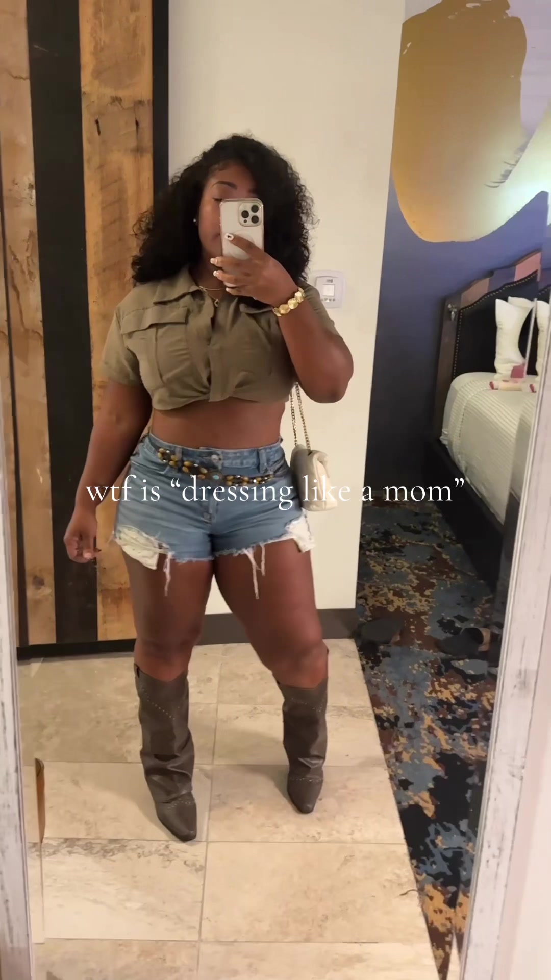 @Eboni LaTres