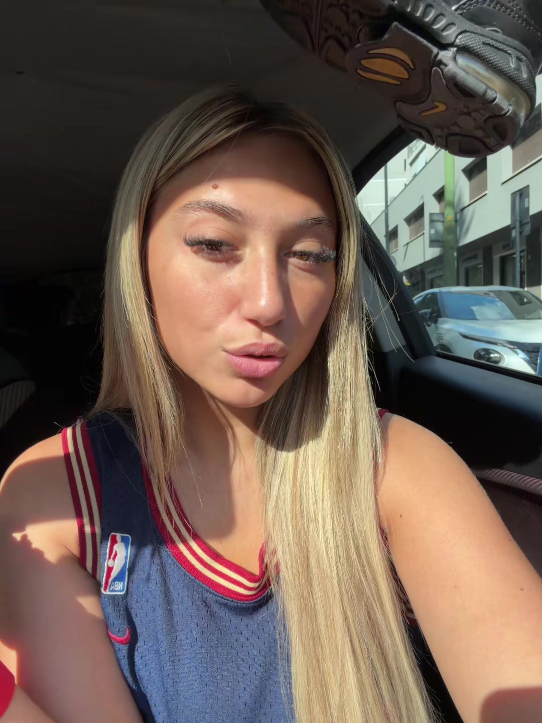 @baemati_