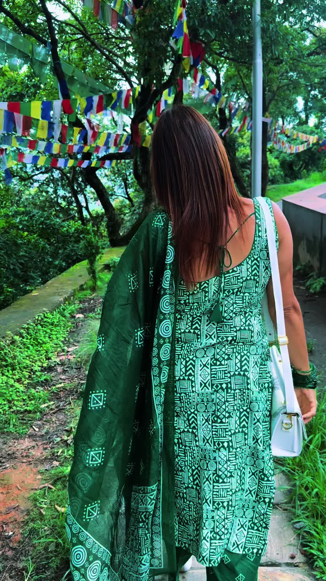 @Juna Bhandari💫🕉️