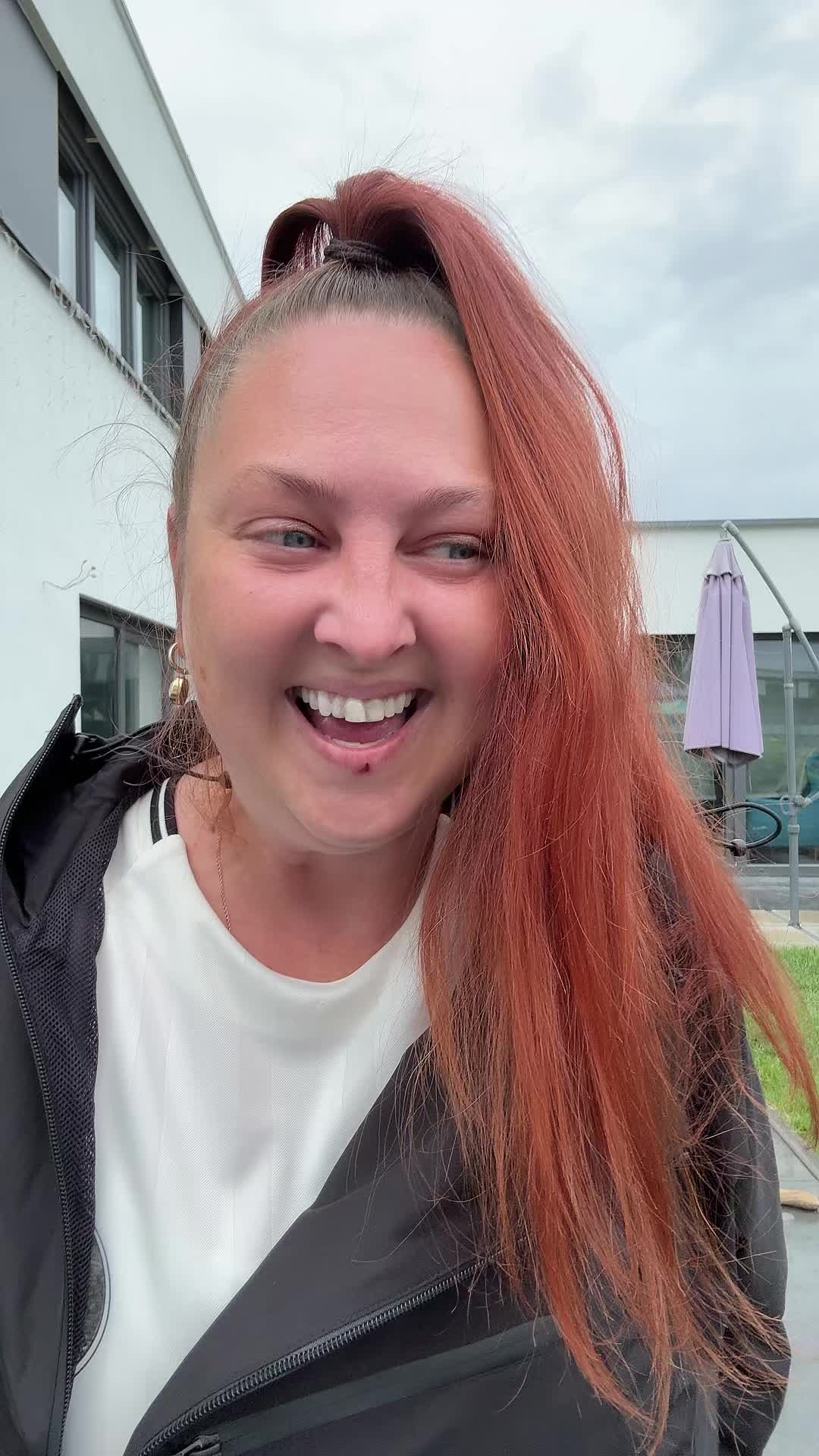 @Lanya Aliens 43J 🥰