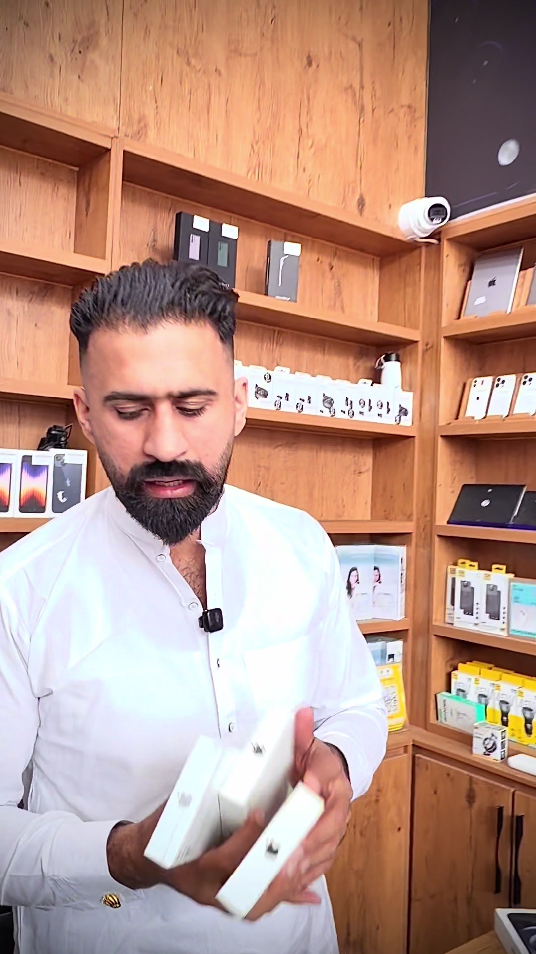 @Shandar Mobile1