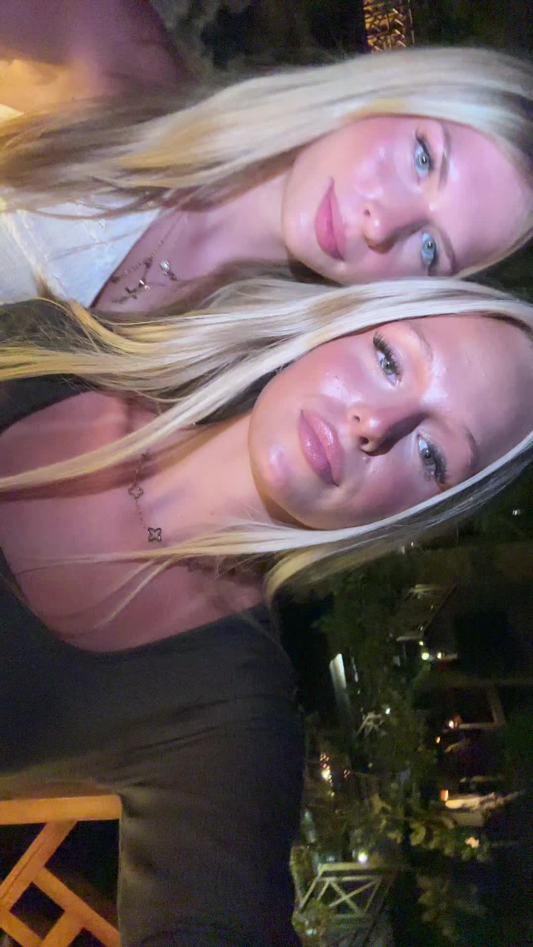 @𝐙𝐨𝐞𝐲