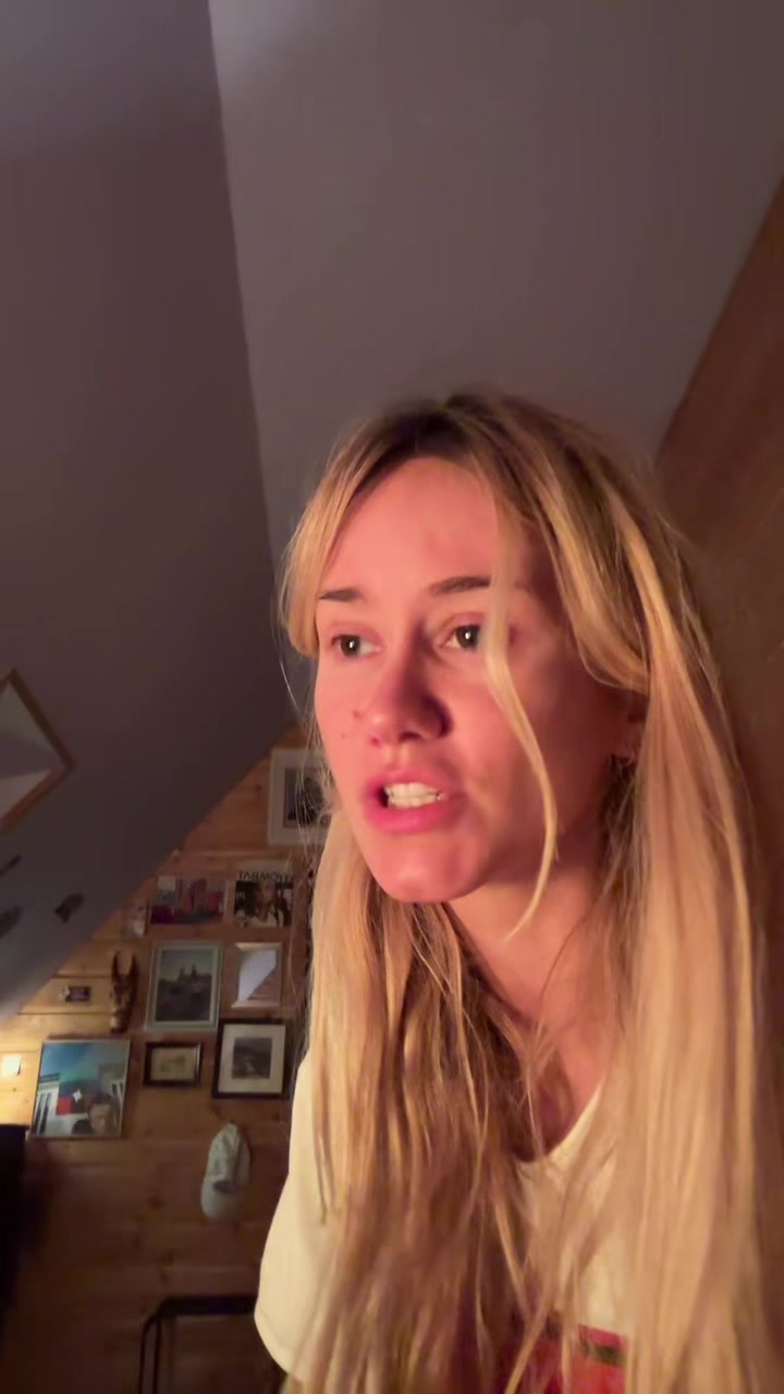 @🇫🇷 Alice Moitié 🇫🇷