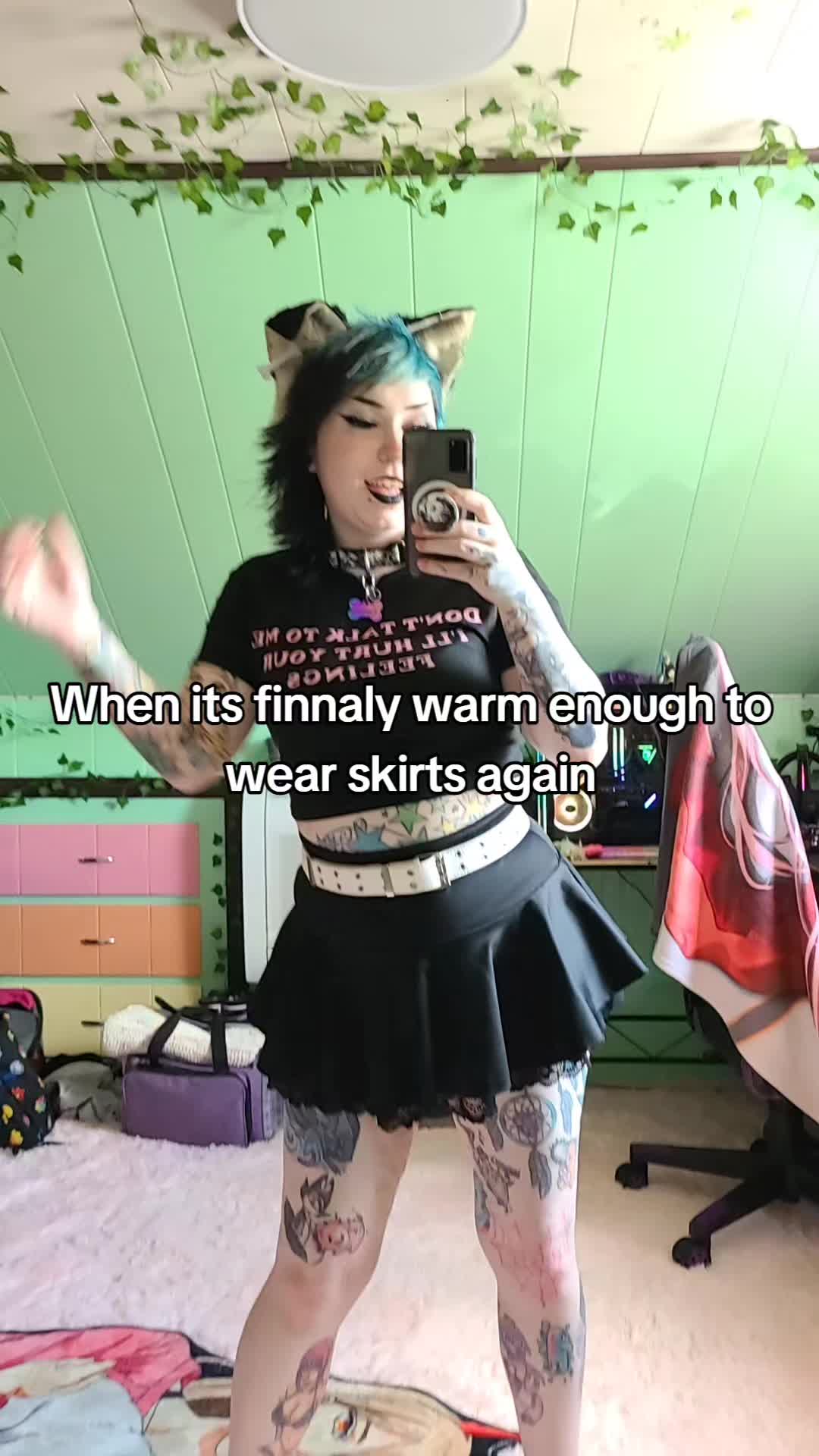 @Rainbow🏳️🌈Artist/Streamer🍃