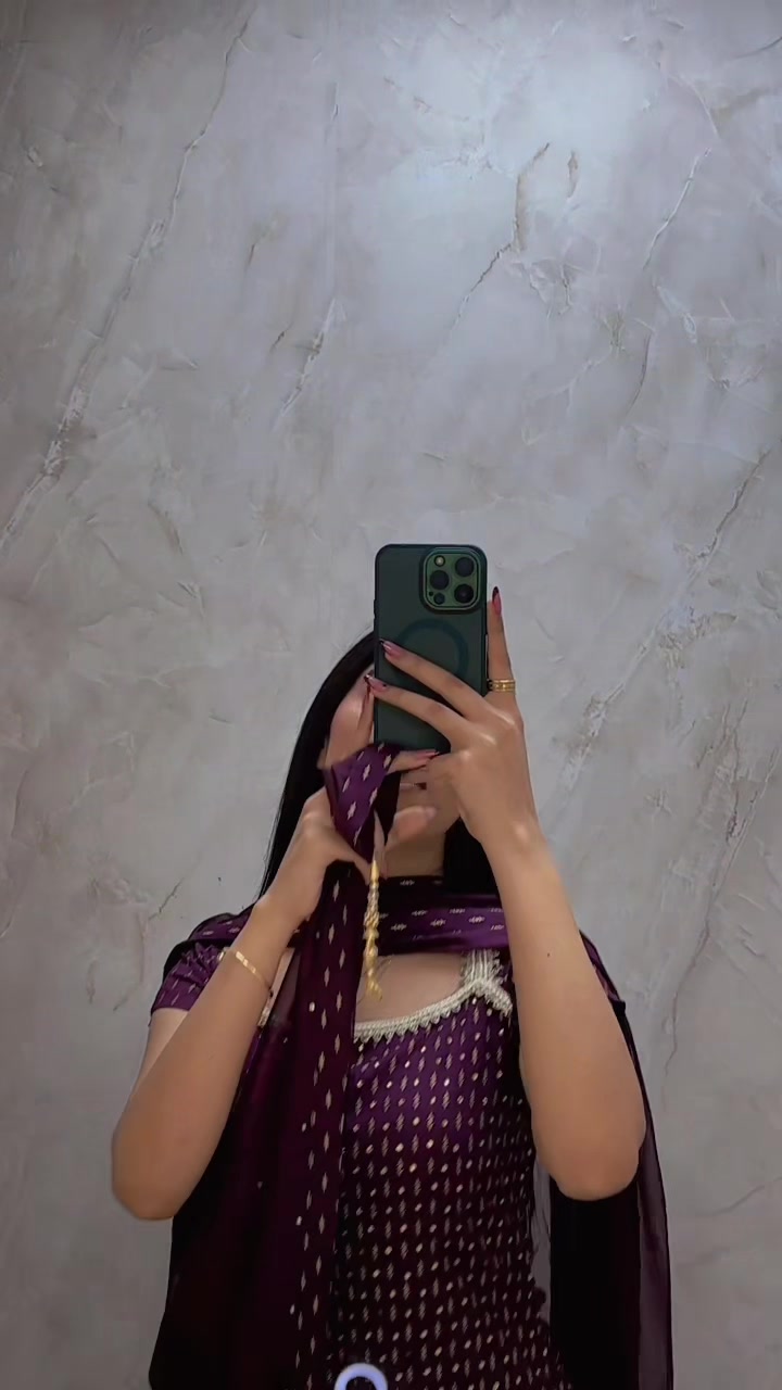 @Uroojkhan