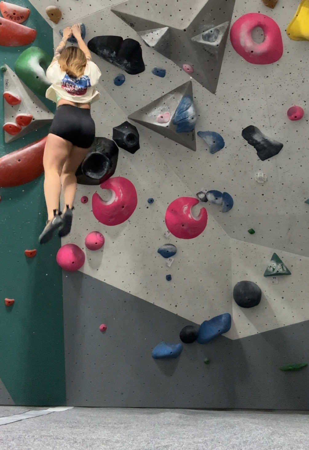 @ClimbwG